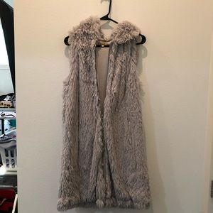 Piko faux fur vest